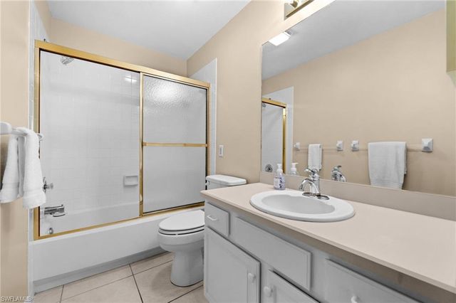 6588 Ilex CIR, Naples, FL 34109
