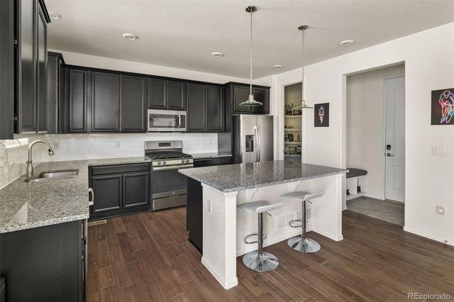19255 W 84th Place, Arvada, CO 80007