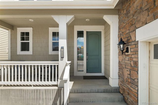 19255 W 84th Place, Arvada, CO 80007