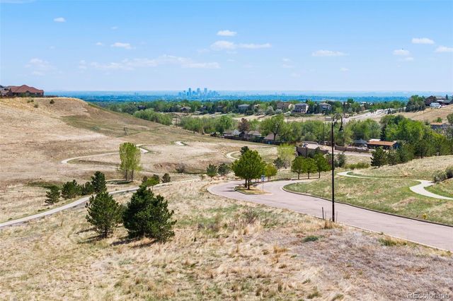 19255 W 84th Place, Arvada, CO 80007