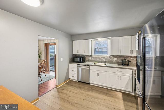 1129 OLD COOCHS BRIDGE RD, Newark, DE 19713