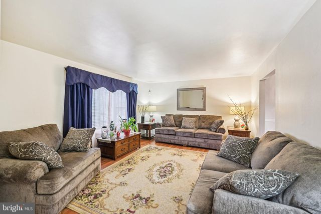 1129 OLD COOCHS BRIDGE RD, Newark, DE 19713