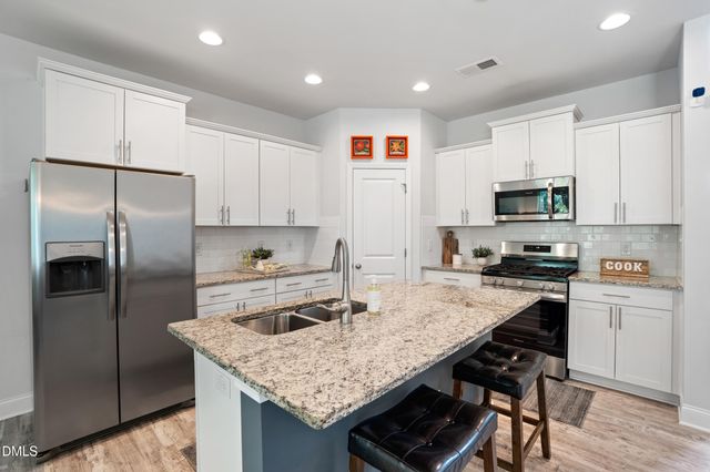 1007 Apogee Drive, Durham, NC 27713