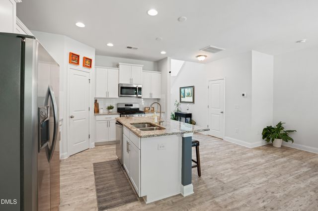 1007 Apogee Drive, Durham, NC 27713