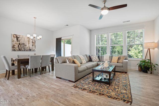 1007 Apogee Drive, Durham, NC 27713