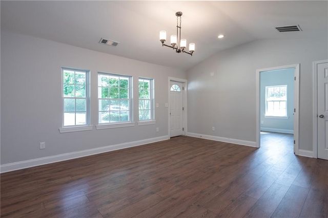 331 Camilla SW Circle, Mableton, GA 30126