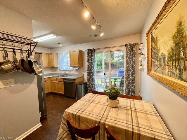 3130 Manchester Avenue, Winston-salem, NC 27103