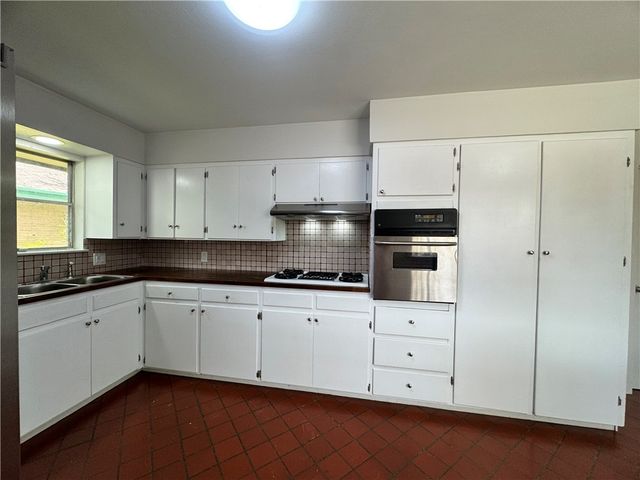 460 Palmetto St, Corpus Christi, TX 78412