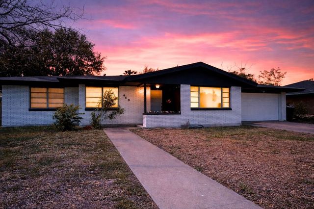 460 Palmetto St, Corpus Christi, TX 78412