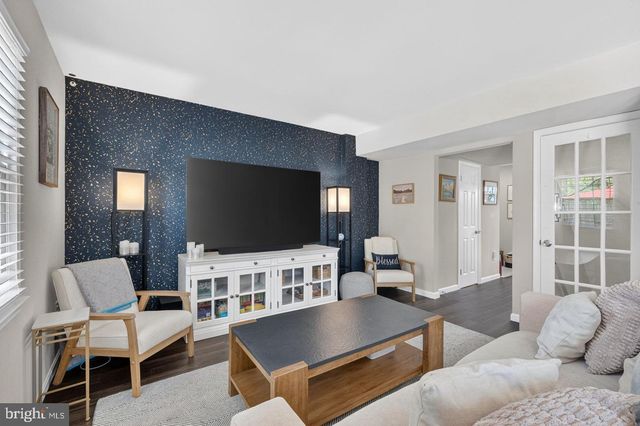 7511 BEDFORD RD, Manassas, VA 20109