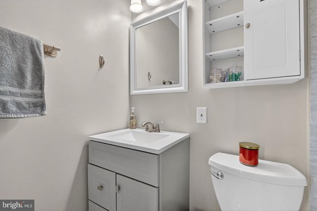 7511 BEDFORD RD, Manassas, VA 20109