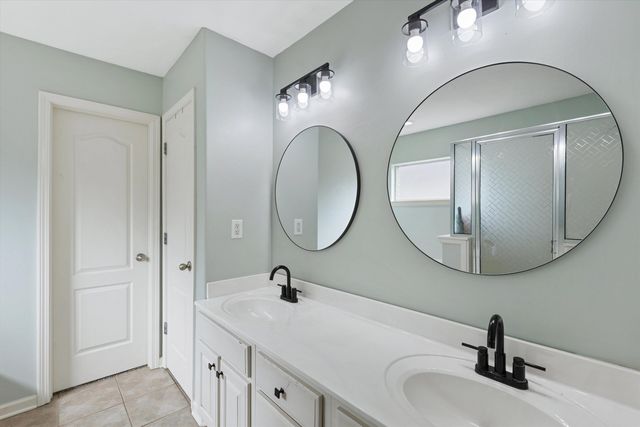 25 WILLOW BIRCH CV, Somerville, TN 38068