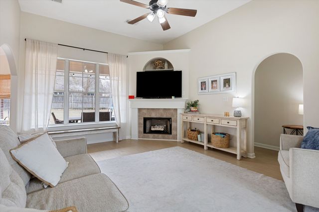 25 WILLOW BIRCH CV, Somerville, TN 38068