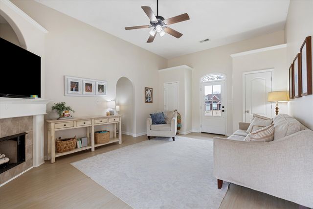 25 WILLOW BIRCH CV, Somerville, TN 38068