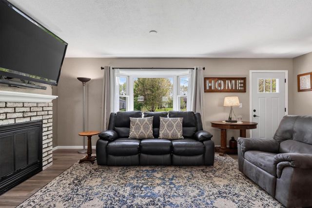 9321 BUENA VISTA ROAD, Wisconsin Rapids, WI 54494