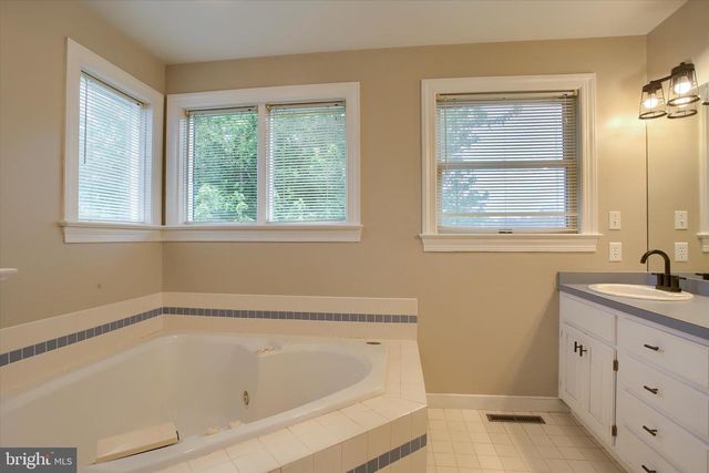 328 E MEADOW DRIVE, Mechanicsburg, PA 17055