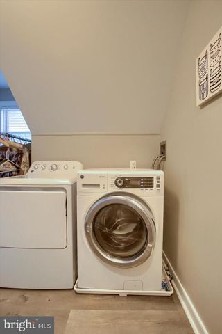 328 E MEADOW DRIVE, Mechanicsburg, PA 17055