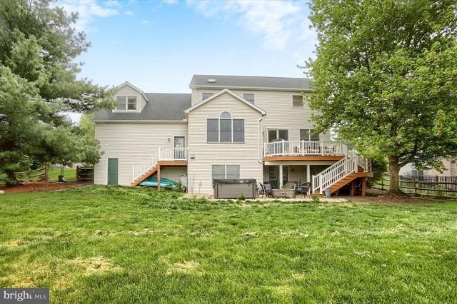 328 E MEADOW DRIVE, Mechanicsburg, PA 17055