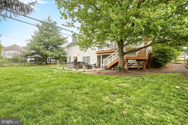 328 E MEADOW DRIVE, Mechanicsburg, PA 17055