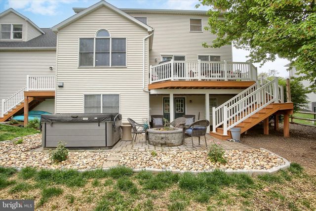 328 E MEADOW DRIVE, Mechanicsburg, PA 17055