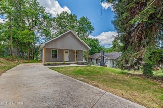319 S Elmwood St, Knoxville, TN 37914