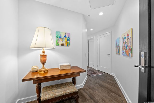 4242 Broadway Apt 606, San Antonio, TX 78209