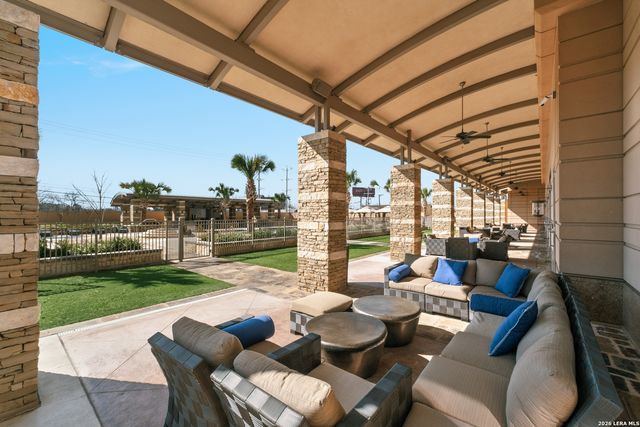 4242 Broadway Apt 606, San Antonio, TX 78209