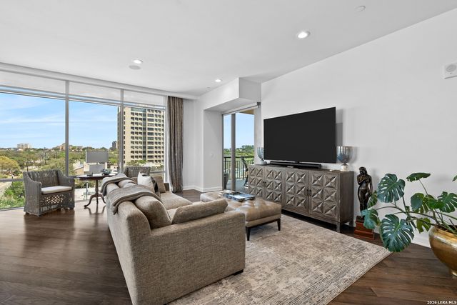 4242 Broadway Apt 606, San Antonio, TX 78209