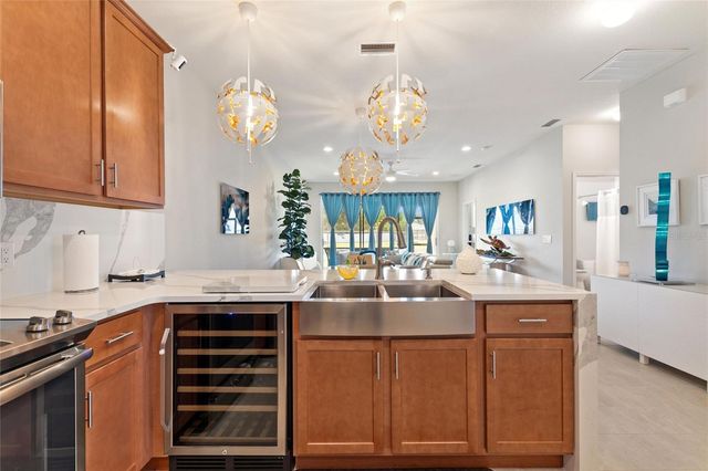 1678 LINZ COURT, Winter Haven, FL 33884