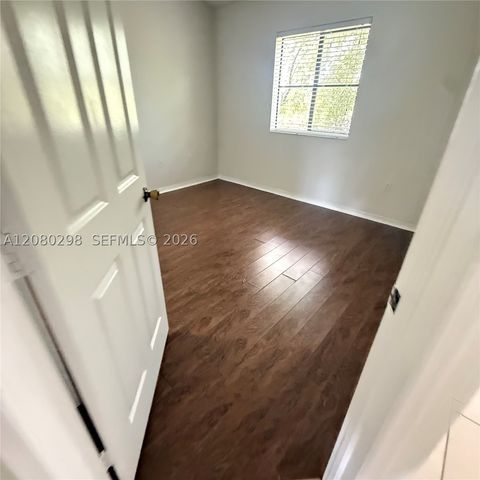 22831 SW 88th Pl 303, Cutler Bay, FL 33190