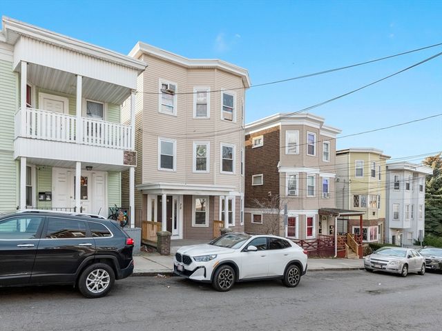 75 Bellingham St 1, Chelsea, MA 02150
