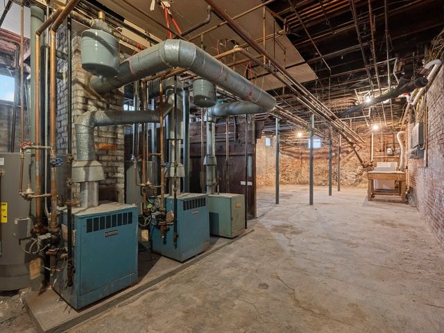 75 Bellingham St 1, Chelsea, MA 02150