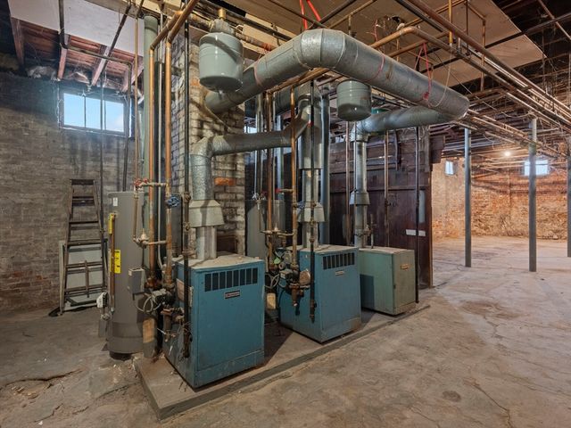 75 Bellingham St 1, Chelsea, MA 02150