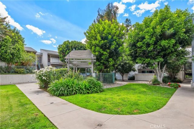 20134 Leadwell 307, Winnetka, CA 91306