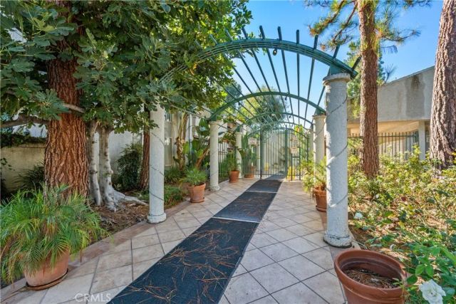 20134 Leadwell 307, Winnetka, CA 91306