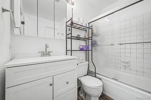 6708 S Holland Way, Littleton, CO 80128