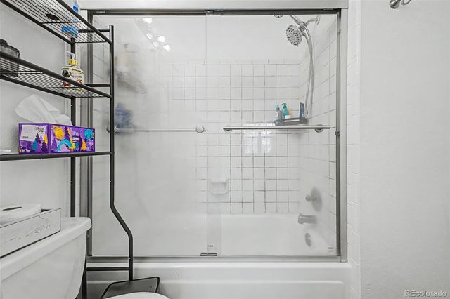 6708 S Holland Way, Littleton, CO 80128