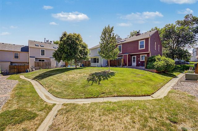 6708 S Holland Way, Littleton, CO 80128