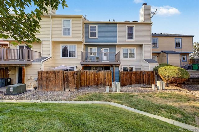 6708 S Holland Way, Littleton, CO 80128