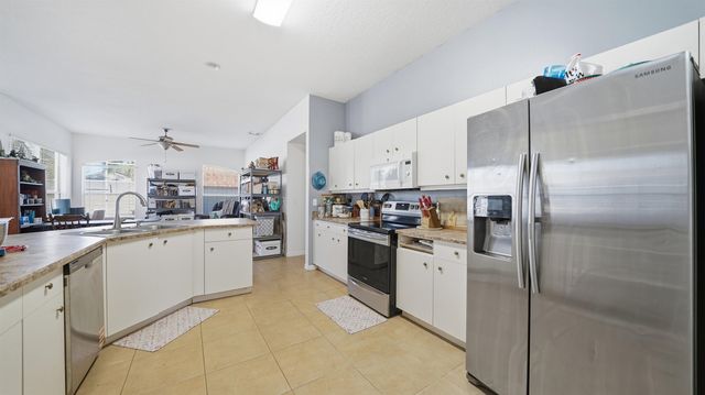 25 Radford Ln, Palm Coast, FL 32164