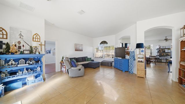 25 Radford Ln, Palm Coast, FL 32164