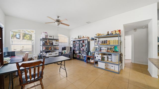 25 Radford Ln, Palm Coast, FL 32164