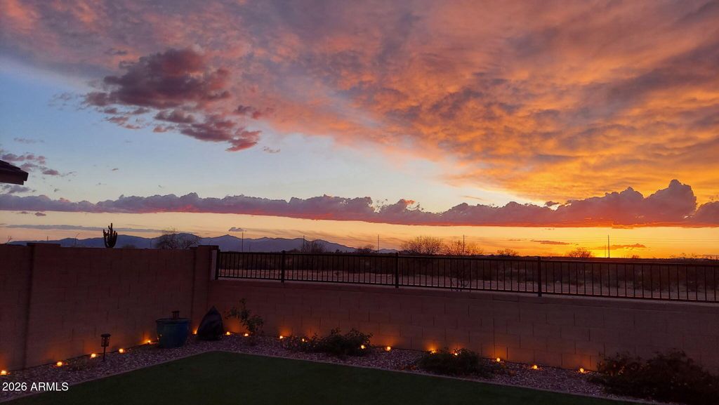 25288 N 144th Lane, Surprise, AZ 85387