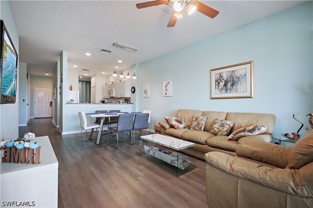7925 Mahogany Run LN 923, Naples, FL 34113