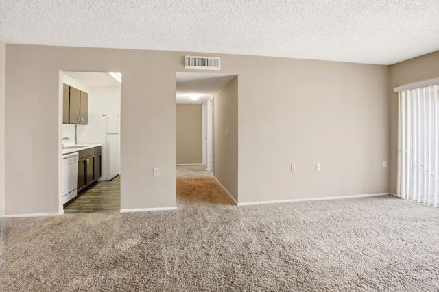1153 Lake Victoria Drive H, West Palm Beach, FL 33411