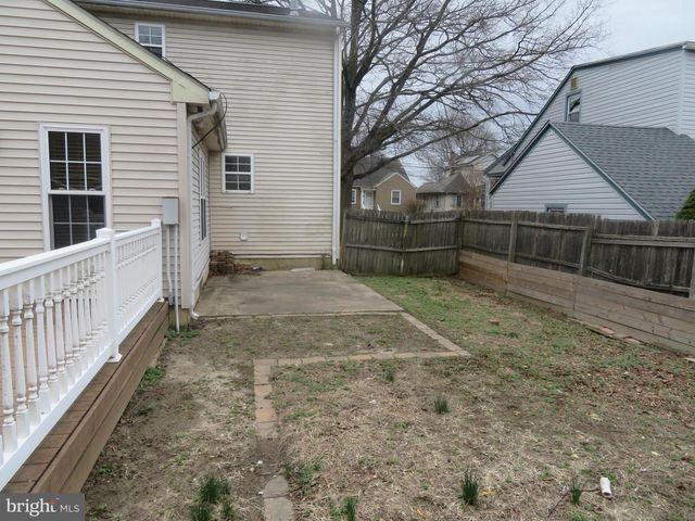 117 6TH AVE, Mount Ephraim, NJ 08059