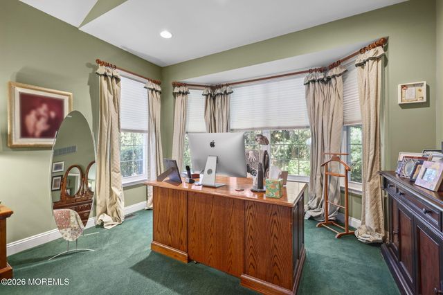 23 W Parsonage Way, Manalapan, NJ 07726