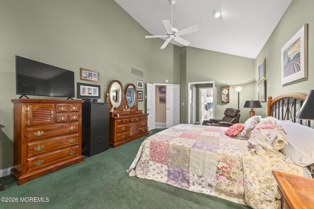 23 W Parsonage Way, Manalapan, NJ 07726