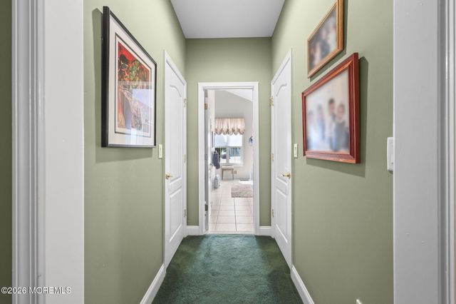 23 W Parsonage Way, Manalapan, NJ 07726