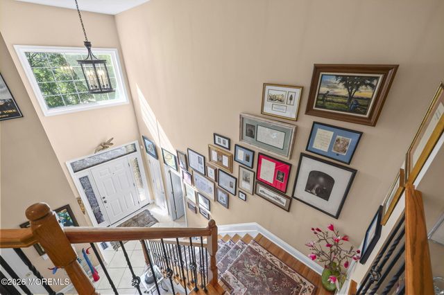 23 W Parsonage Way, Manalapan, NJ 07726
